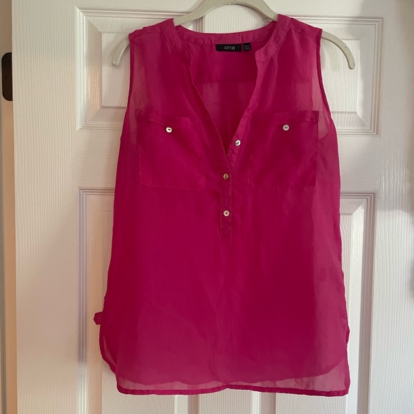 Pink blouse - Picture 6 of 6